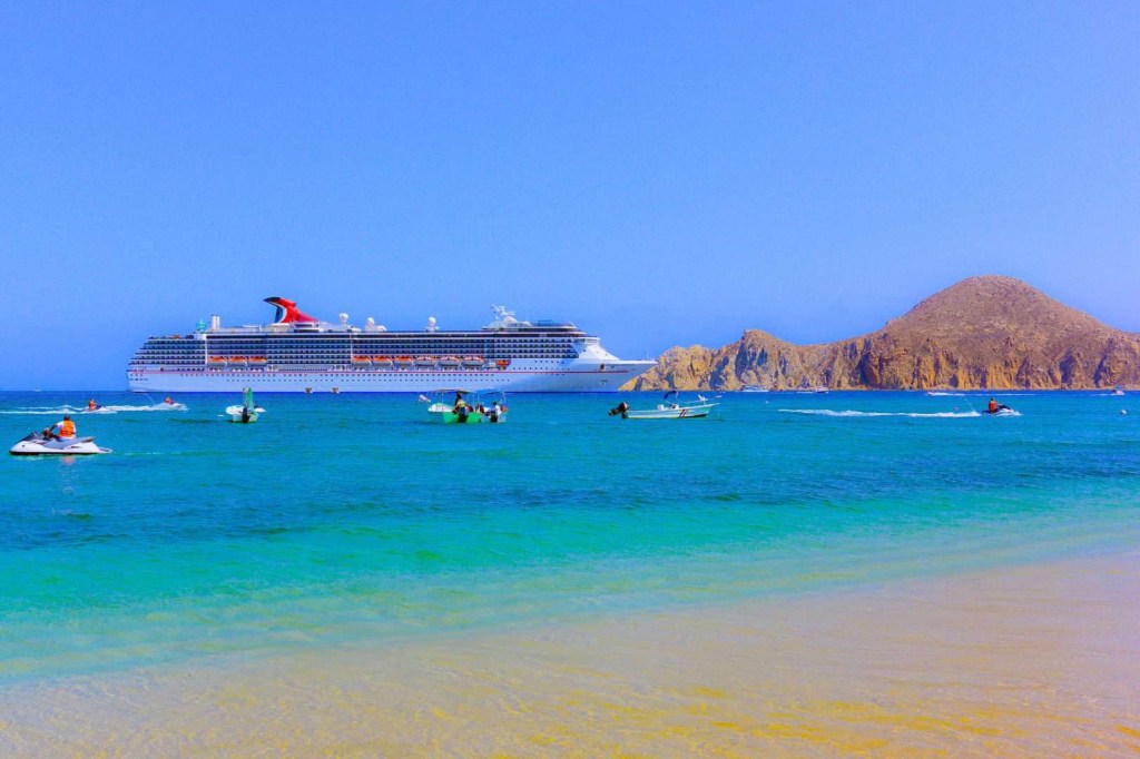 Picture of: Cabo San Lucas Cruise Ships visiting The Port Of Cabo Mexico