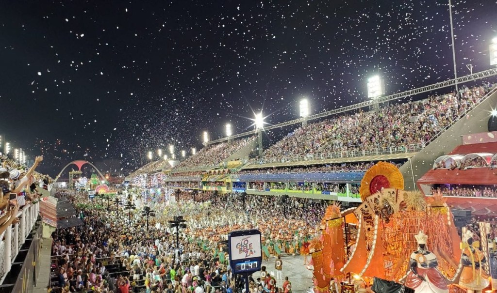 Picture of: Carnival in Rio de Janeiro & the Sambodromo – Nick and Michelle