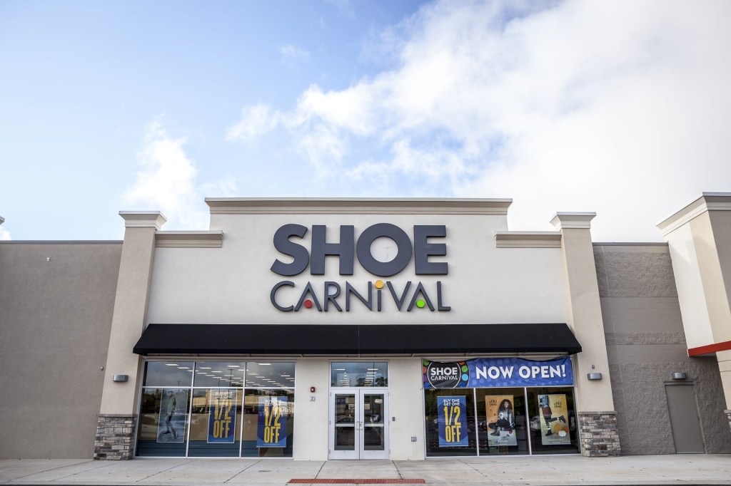 Picture of: Glen Hollow Shopping Center – Shoe Carnival – D