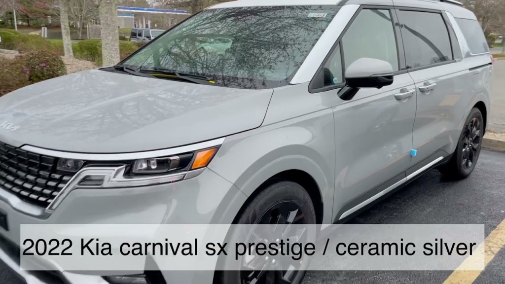 Picture of: Kia carnival sx prestige / ceramic silver color