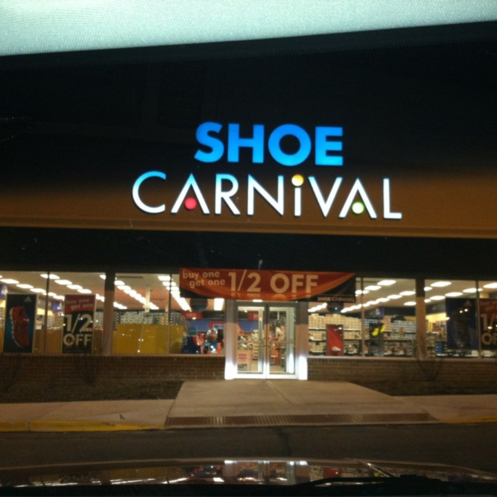 Picture of: Shoe Carnival – Southlake Mall, Merrillville, IN