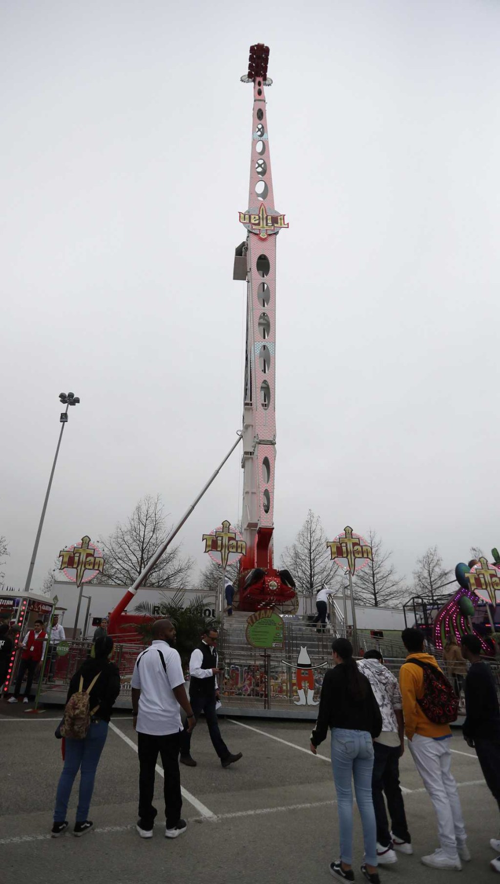 Picture of: Taking a spin on the Titan, the biggest ride at the rodeo — and in