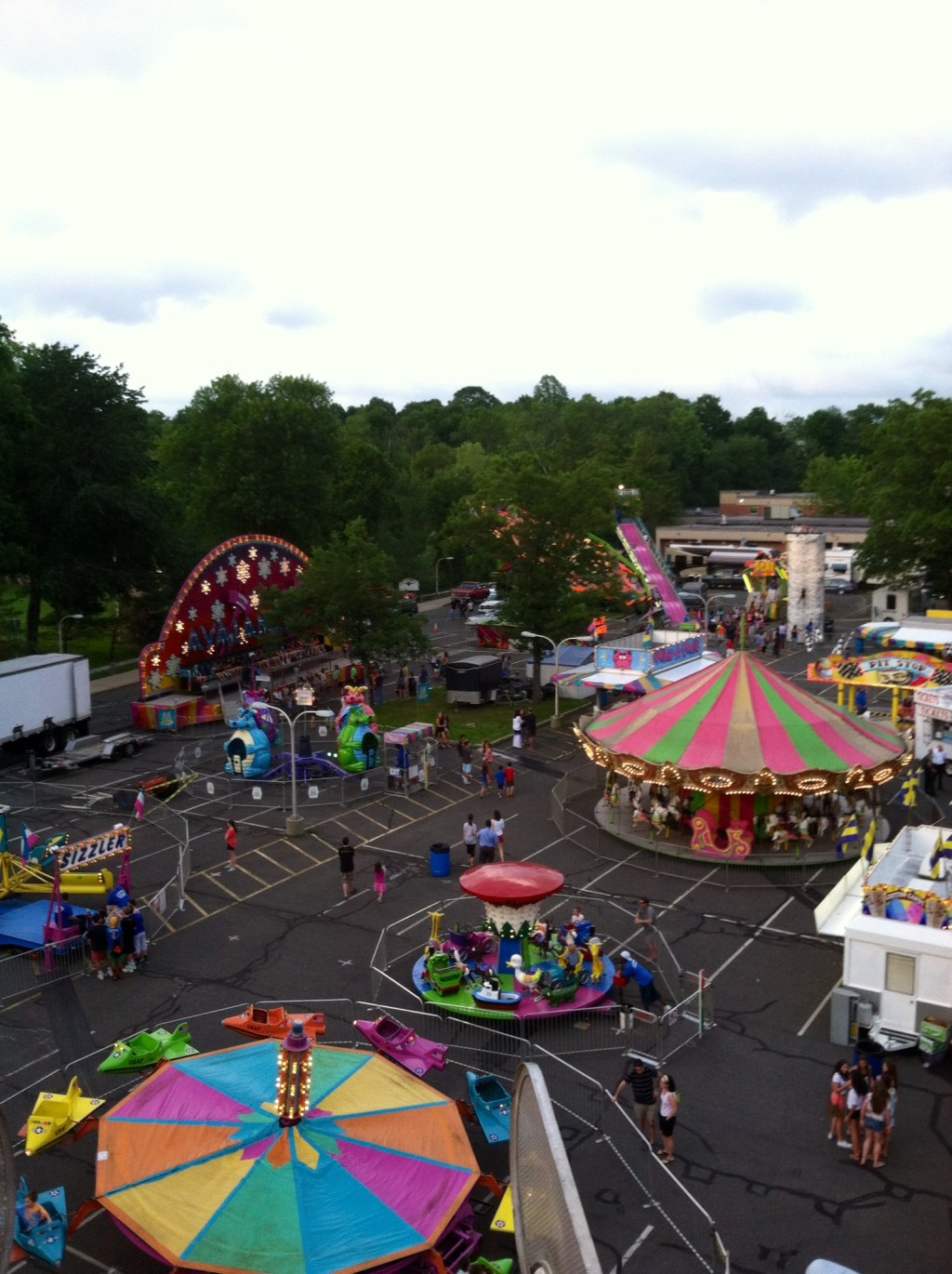 Picture of: Carnival in Ridgefield is in Full Swing!
