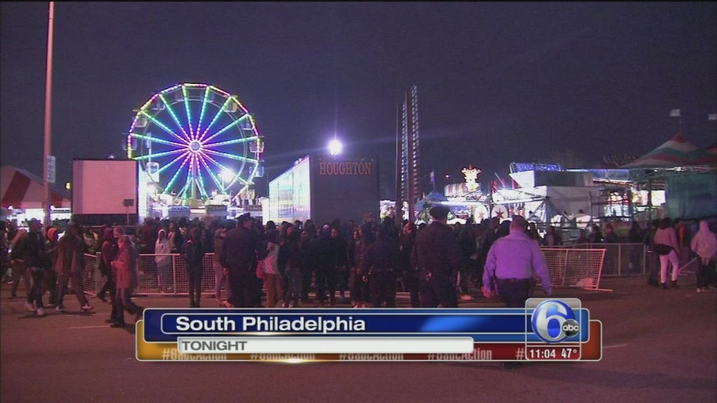 Picture of: Chaos at South Philly carnival after fight breaks out – abc