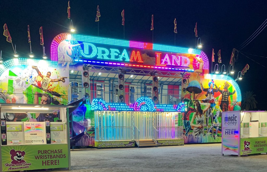 Picture of: Helm & Sons Amusements – Providing Amusement Rides and Attractions