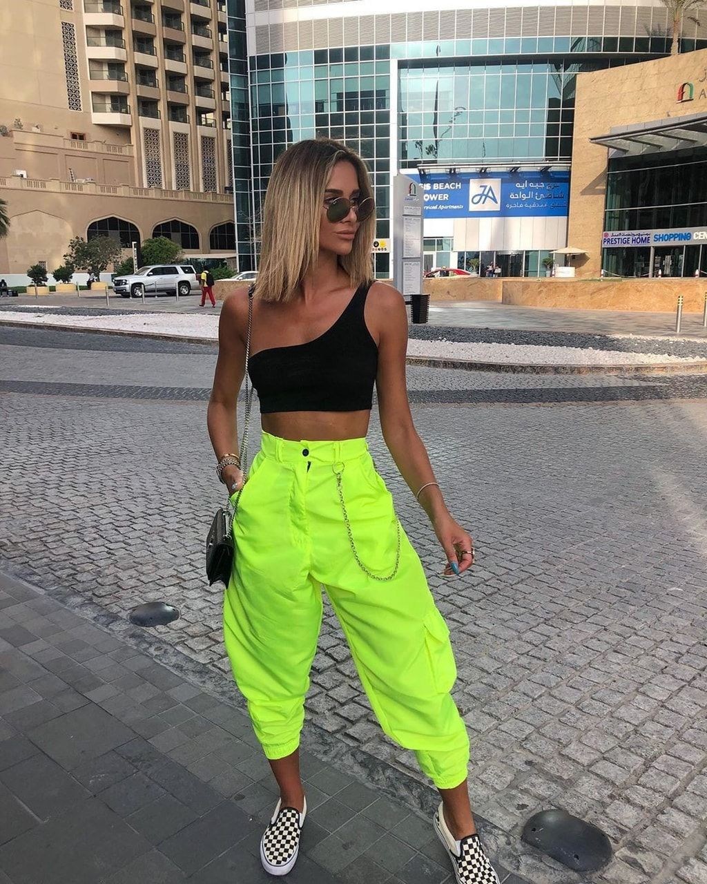 Picture of: ♡ 𝗣𝗶𝗻𝘁𝗲𝗿𝗲𝘀𝘁 ; @𝗻𝗶𝗲𝗻𝘅𝗰 ♡  Neon outfits, Neon