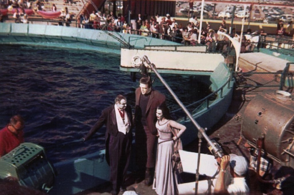 munsters marineland carnival - The Munsters scare up some fun in this newly discovered holiday